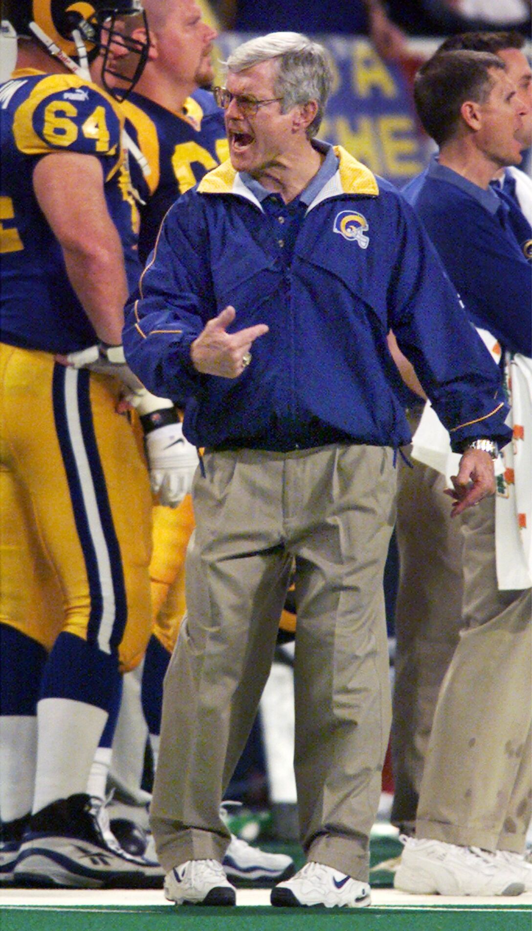 49 Super Bowl Rings: 1999 St. Louis Rams ✭ Inside The Star