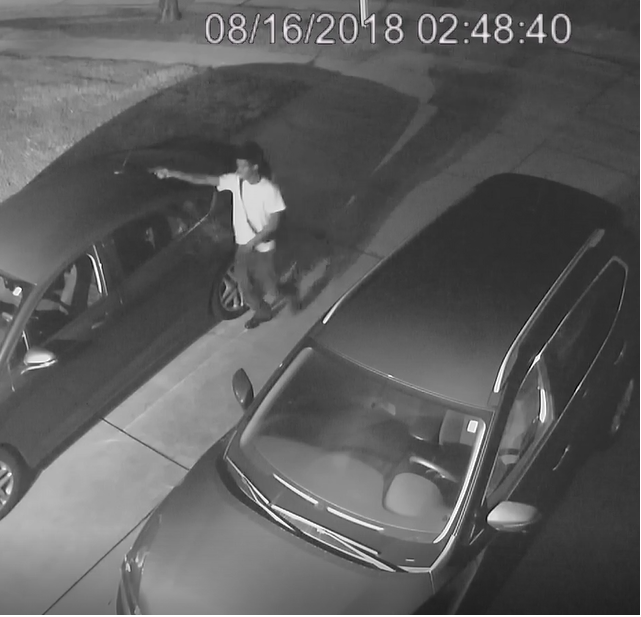 Police Warn Of Armed Group Breaking Into Cars Garages Throughout The St Louis Region Law And Order Stltoday Com Police Warn Of Armed Group Breaking Into Cars Garages Throughout The St Louis Region Law And Order Stltoday Com