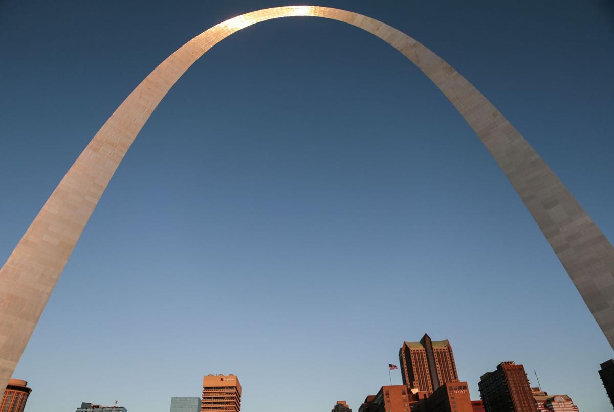 Sunrise at The Gateway Arch in St. Louis