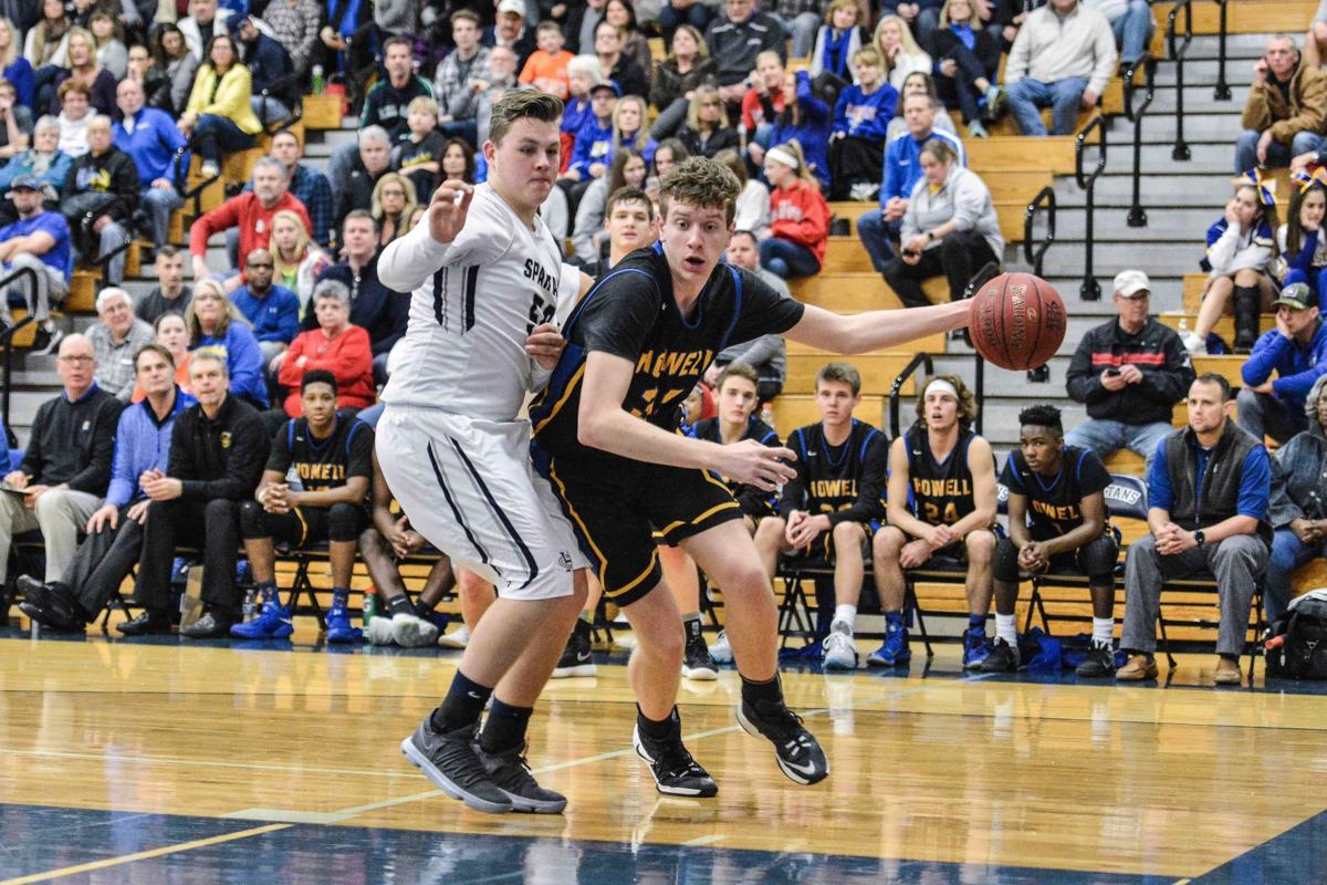 Fast Start Pushes Francis Howell Past Francis Howell Central