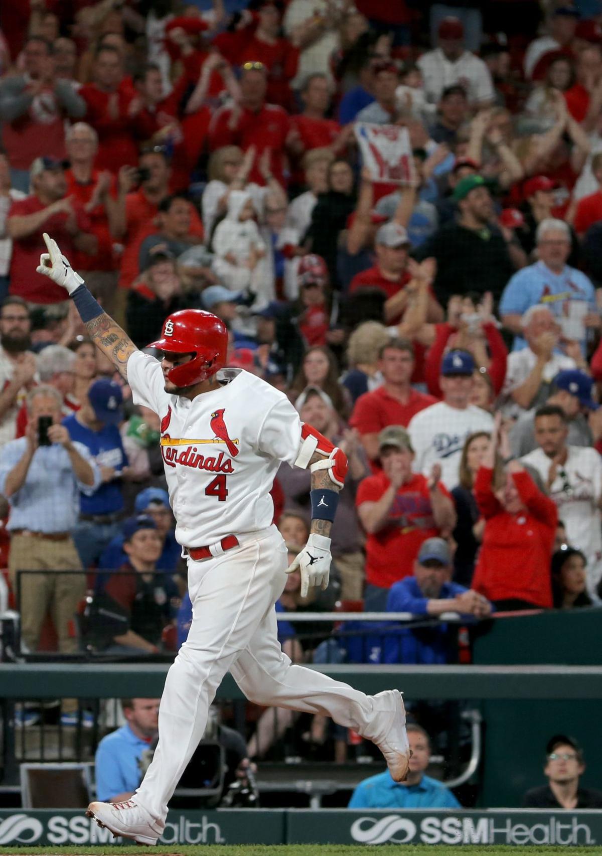 Cardinals sign Matt Carpenter to two-year, $39 million contract