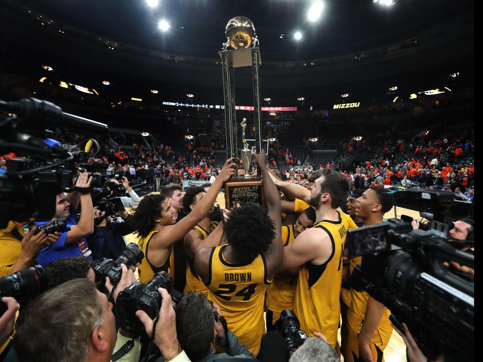 All Mizzou In The Lou Tigers Take Down Illinois To Capture Another Braggin Rights Win Mizzou Sports News Stltoday Com