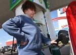 Wallets running on empty as St. Louis-area gas prices close in on record highs