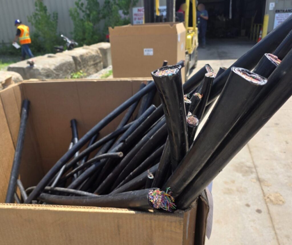51 police bust illegal sale of utility wire