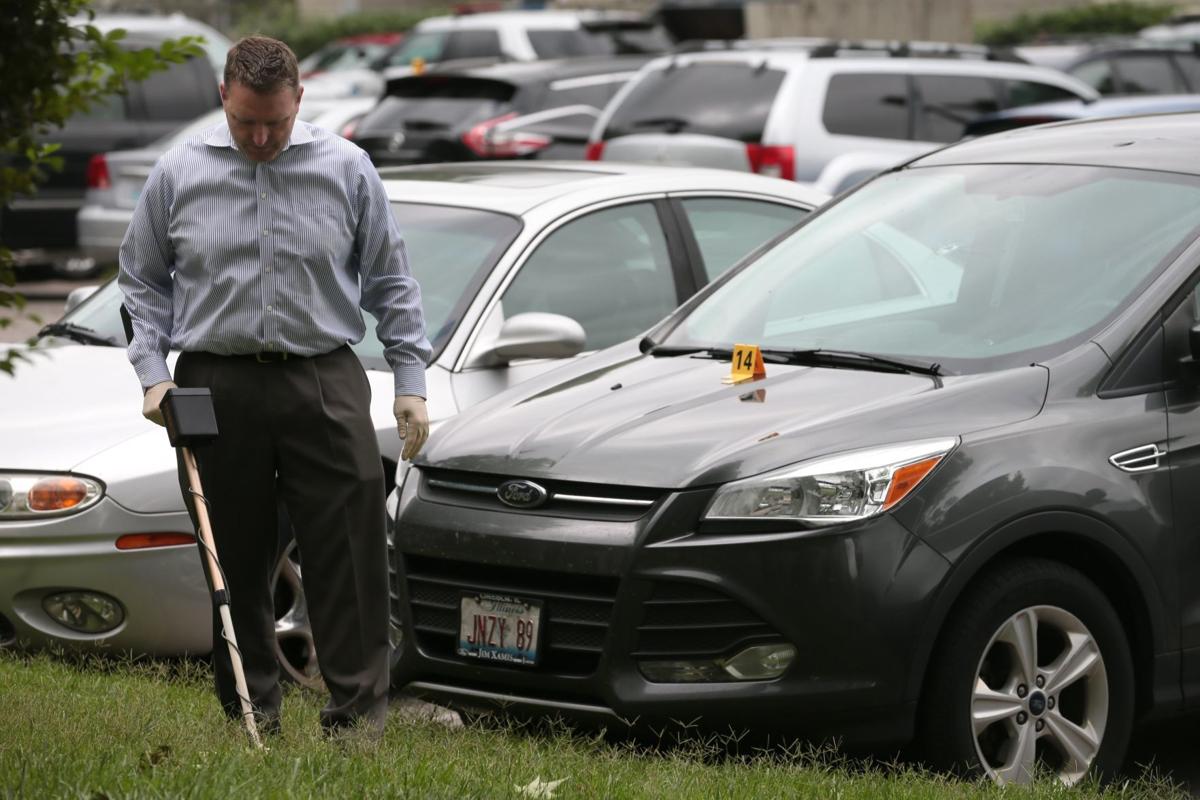 2 suspects charged after Maryland Heights police officer shot while