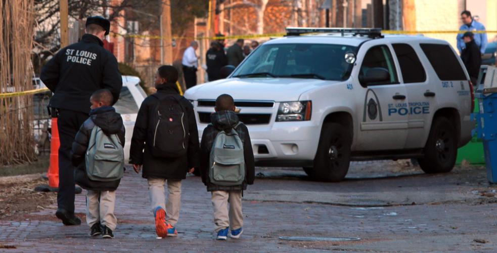 Police shoot man in Dutchtown