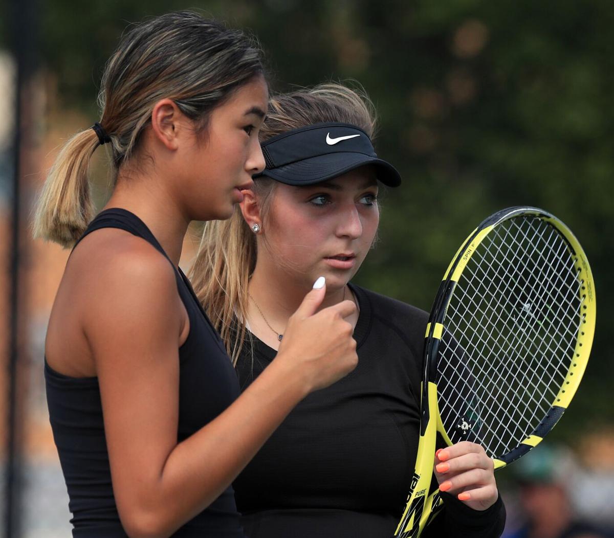 Class 3 District 1 girls tennis individual tournament
