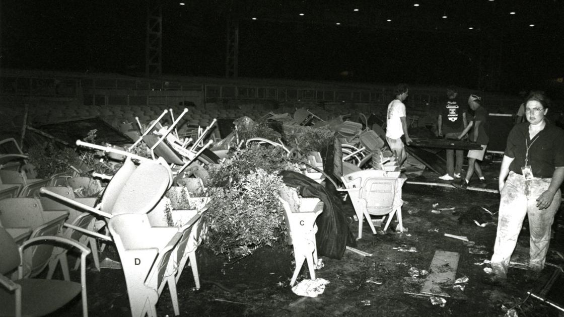 The infamous 'Riverport Riot' with Guns 'N Roses | | stltoday.com