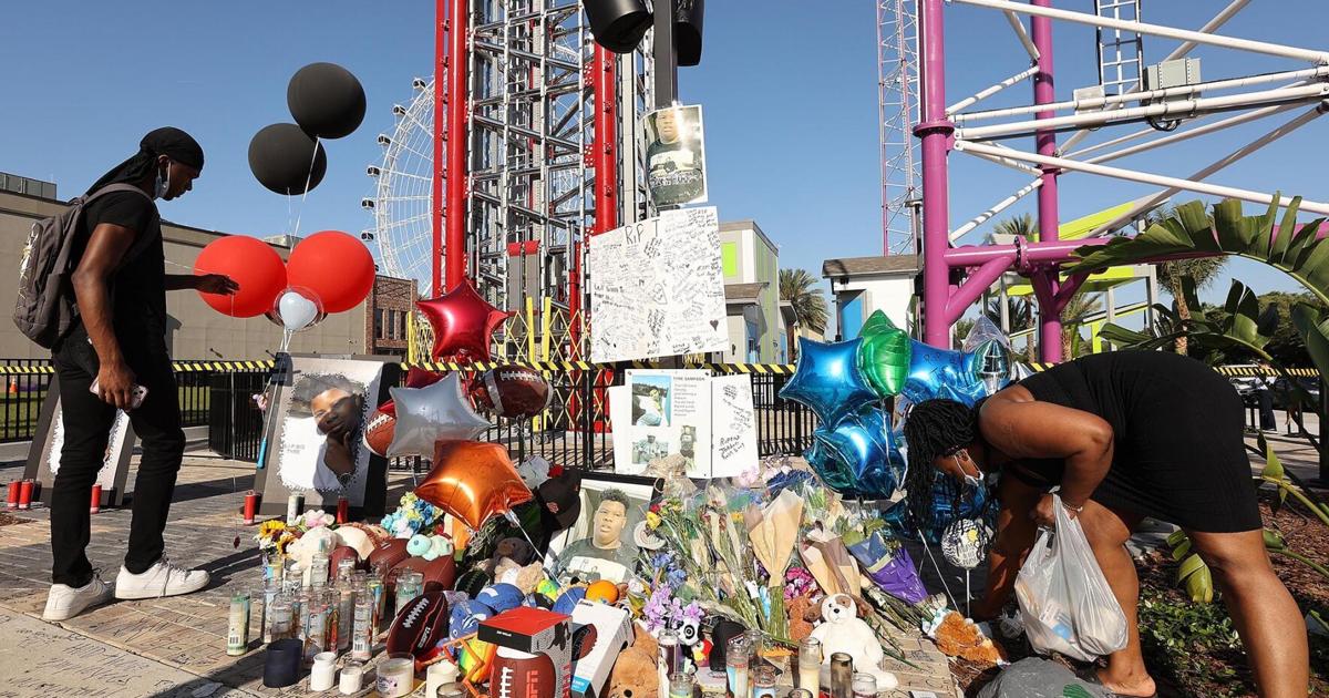 Jury: $310m to parents of teen who died falling from ride