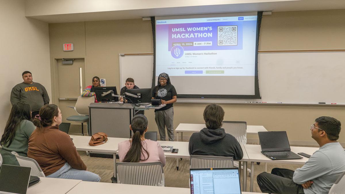 Alum Ed Deuser and his employer, RGA, supporting hackathon at UMSL