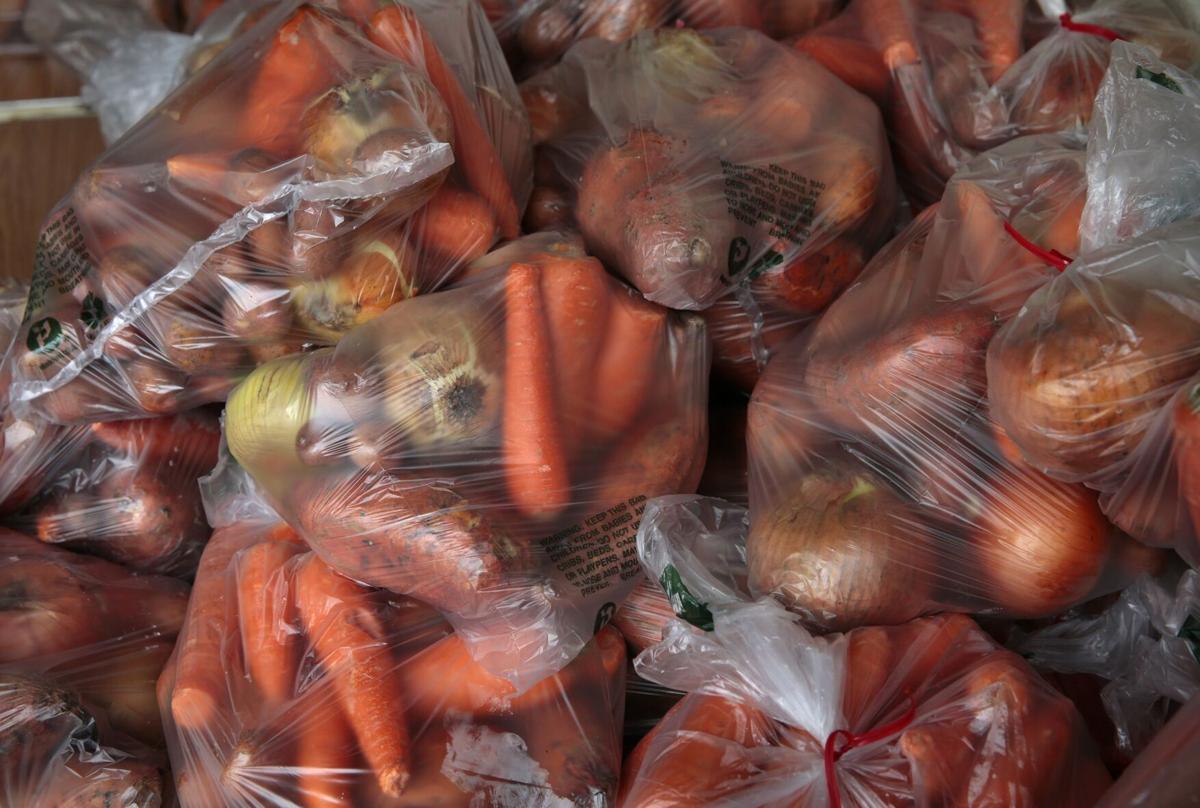 Long lines at food banks return as inflation, soaring gas prices persist