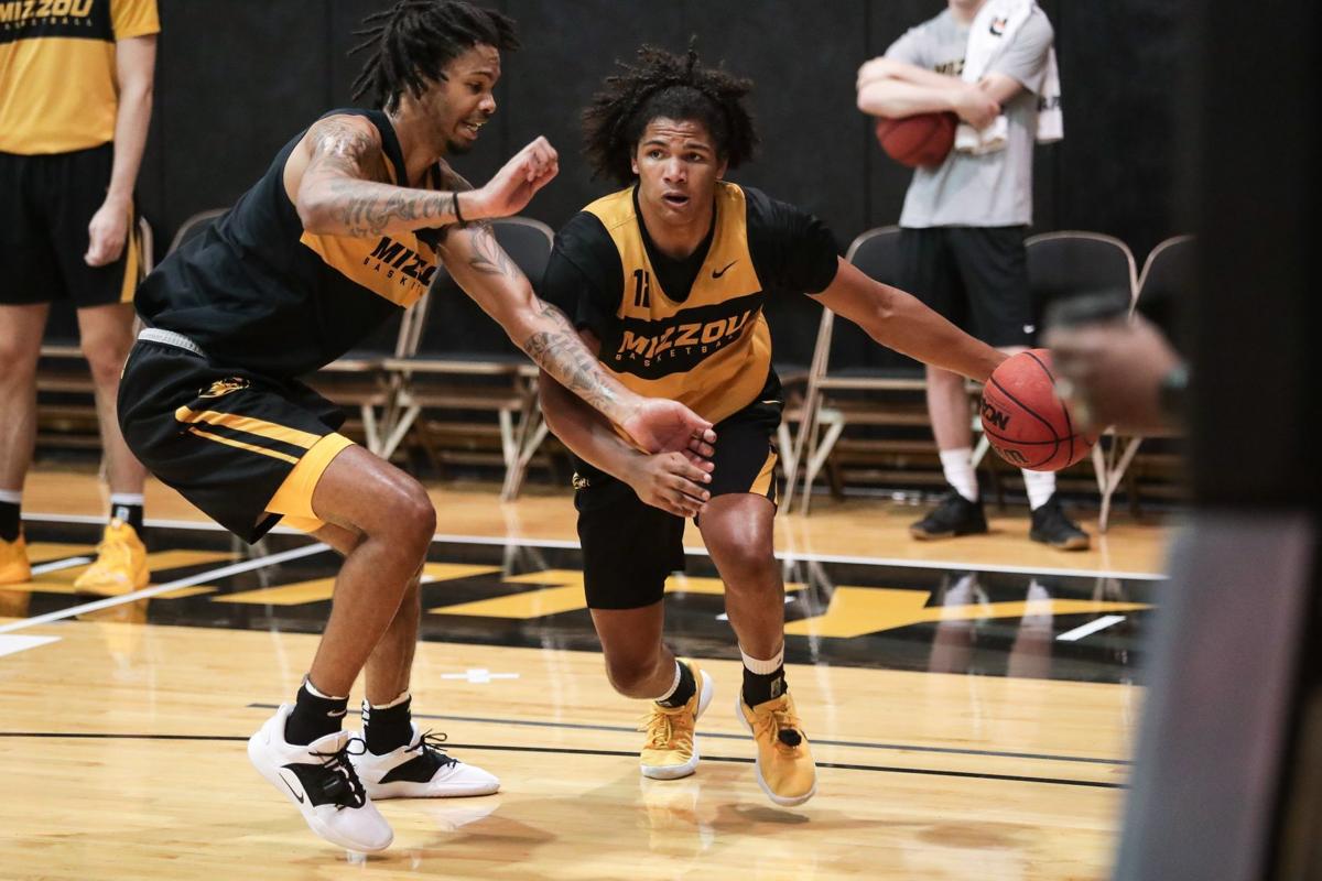 Mizzou starts slowly before taking control of Central Missouri; Dru