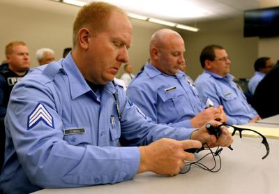 St. Louis city police officers to start trial of body camera use