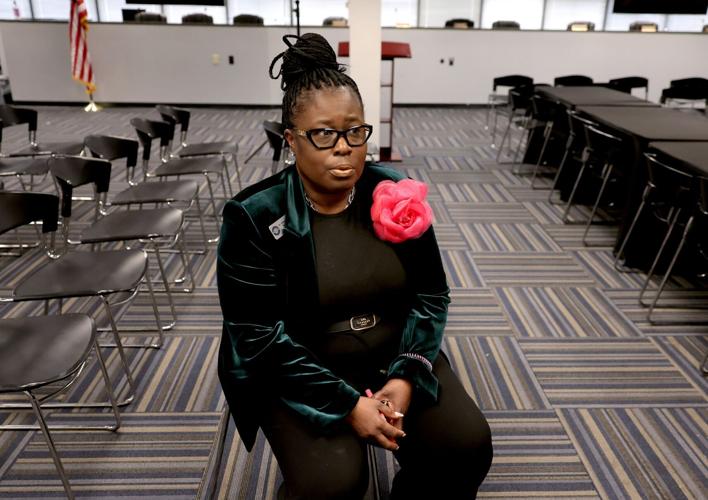 �����Ӱ�ԭ�� Public Schools Superintendent Millicent Borishade  fired