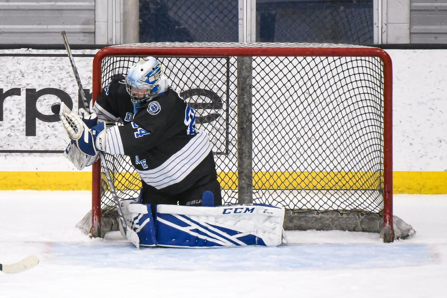 Wickenheiser Cup semifinal, Game 1 Francis Howell Central 4, Duchesne 2