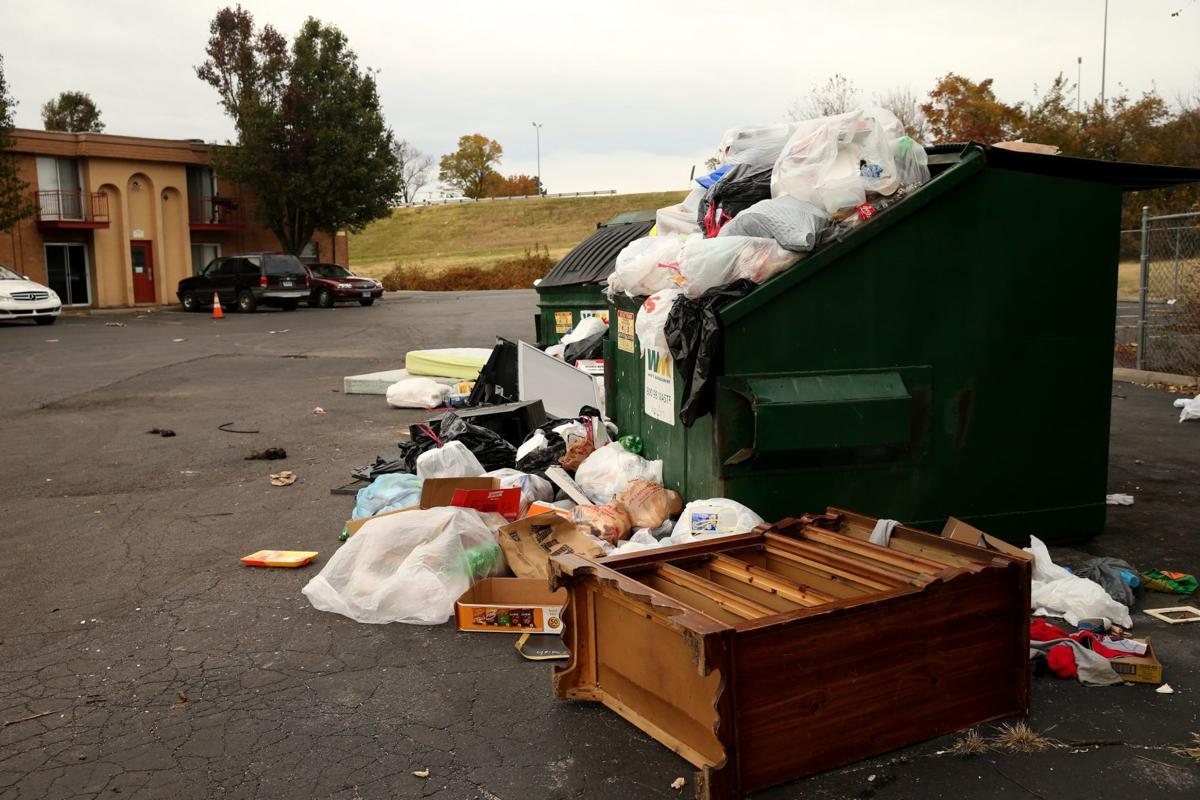 Workers at St. Louis apartment complex go 'rogue,' demand payment from