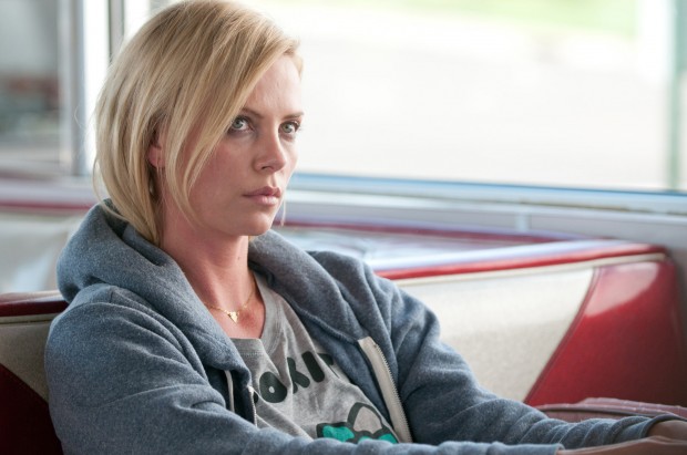Charlize Theron Shows Acting Maturity In Young Adult Movie Reviews 