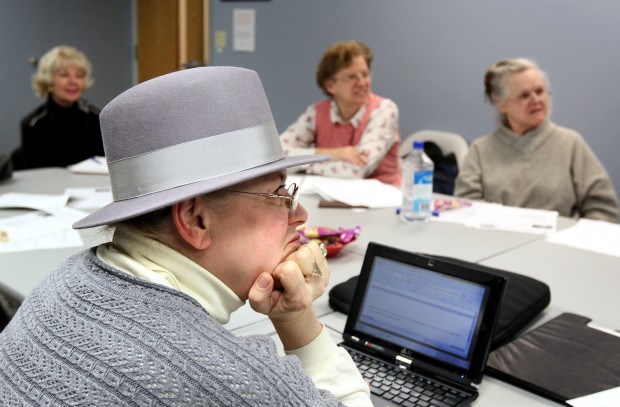 St. Louis women's mystery writing group a sisterhood in crime