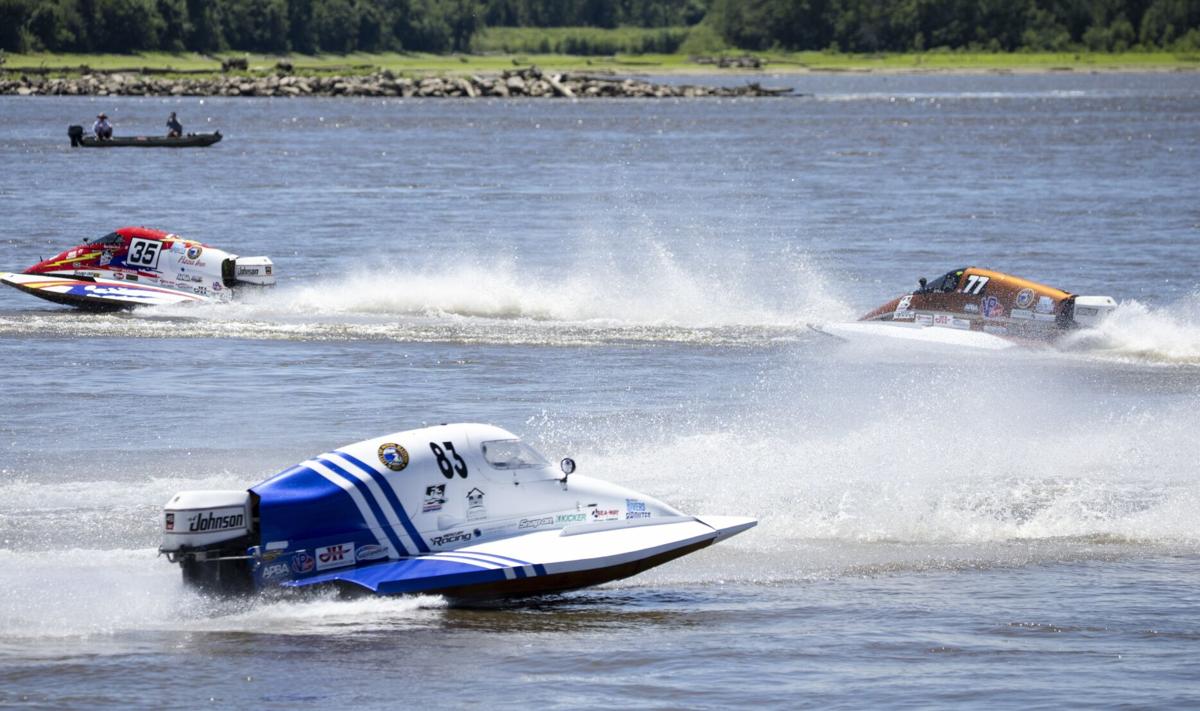 Midwest Powerboat Nationals on the Mississippi promise 'nonstop action'