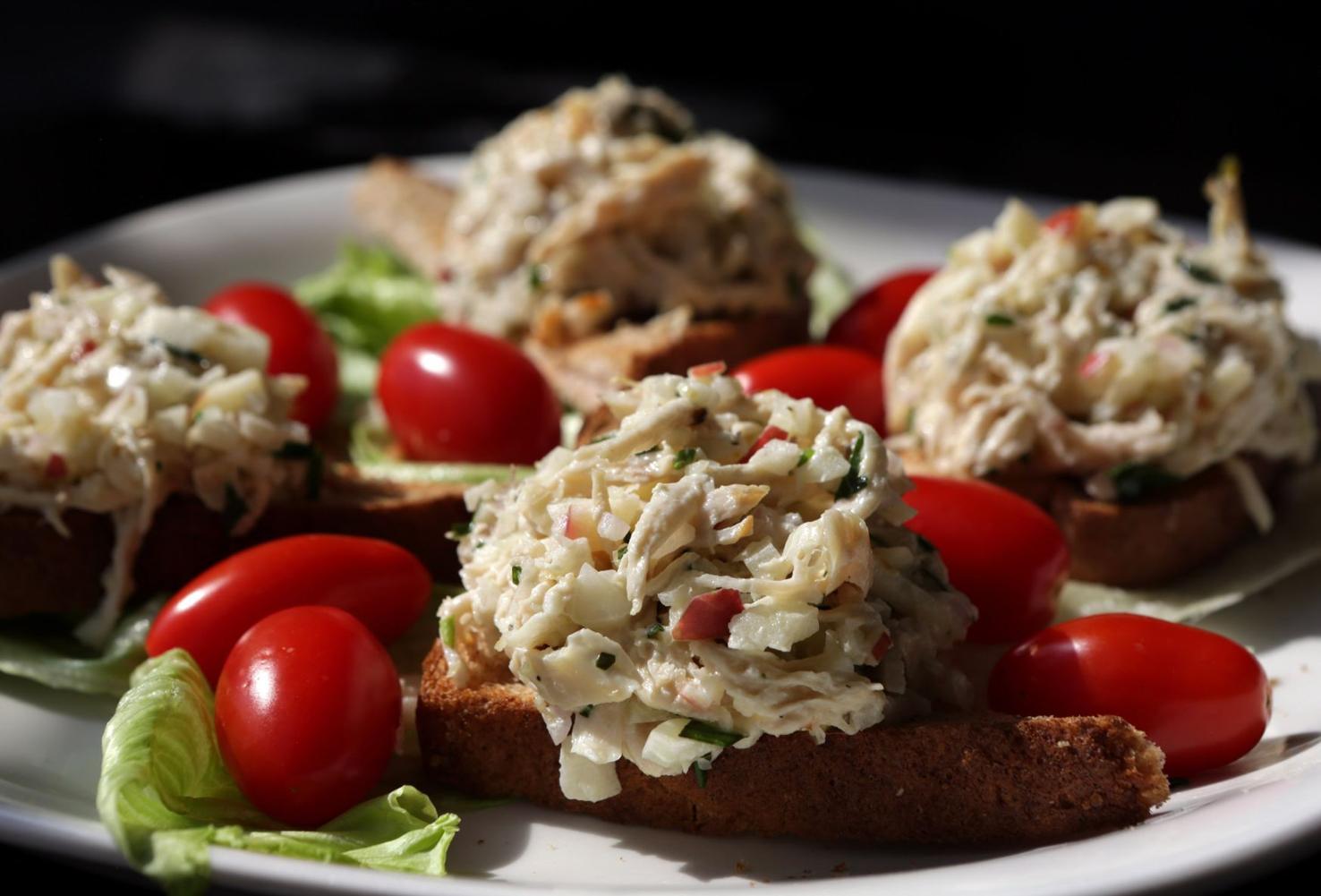AppleFennel Chicken Salad