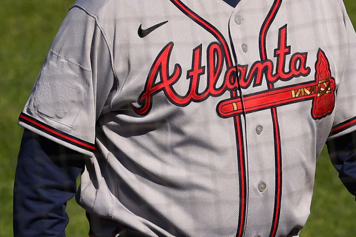 Braves reject 'screaming Indian' logo