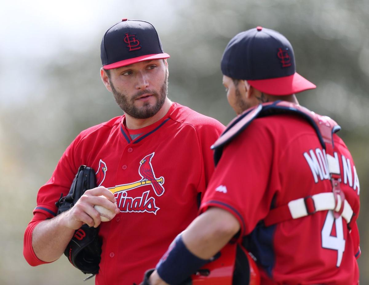 Lance Lynn And Other Older MLB Starters Are Having Trouble With