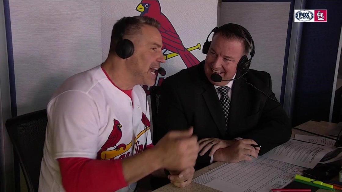 Media Views Kurt Warner S Comeback Comments Throw Curveball Into