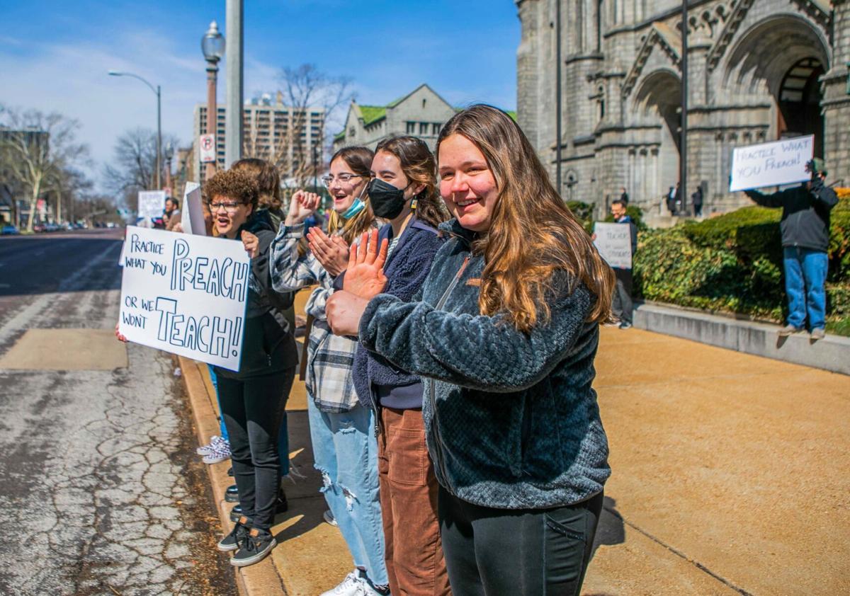Letter: Busting teachers' union is archdiocese's apparent goal | Letters to  the editor | stltoday.com