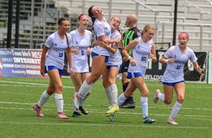 Duchesne vs. Pembroke Hill girls soccer