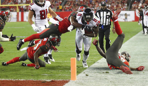 Falcons' Jones has ankle injury, expected to play vs Saints