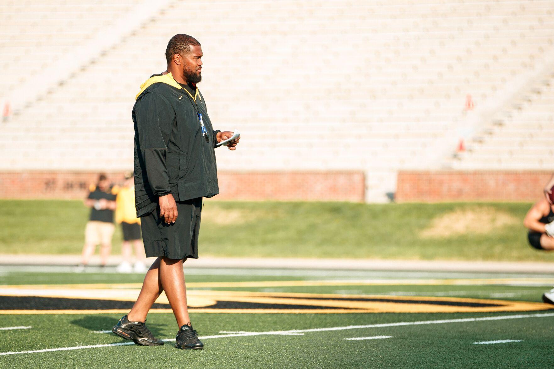 How much is O-line play contributing to Missouri football's struggles on offense?