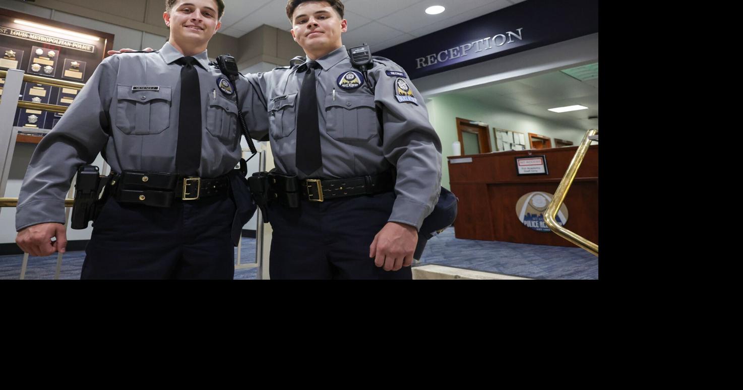 Two brothers join St. Louis police department, following in parents' footsteps