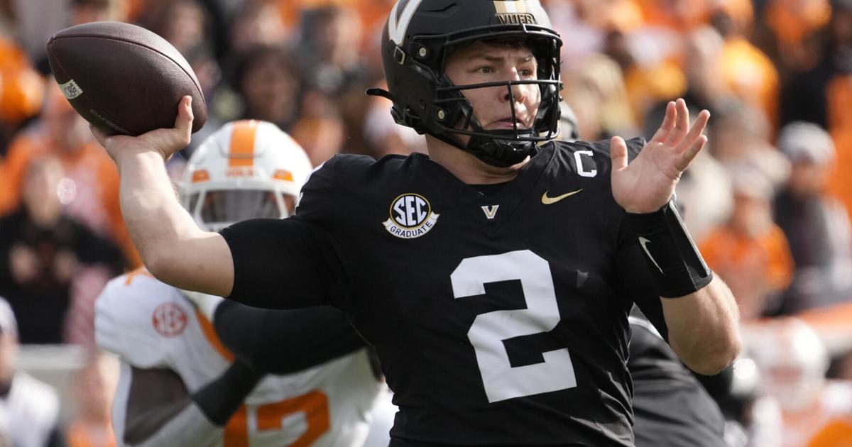 Gordo: Little is actually settled by new revenue sharing in college sports