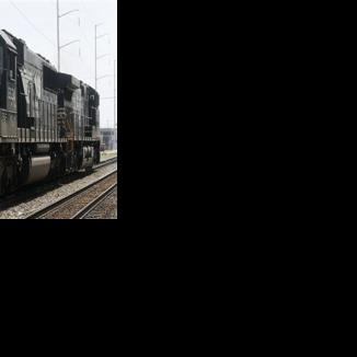 Mom sues over Berkeley train collision that killed daughter