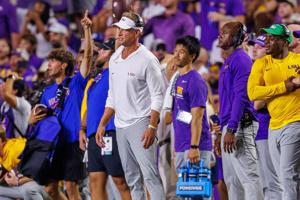 FOOTBALL-NCAA/