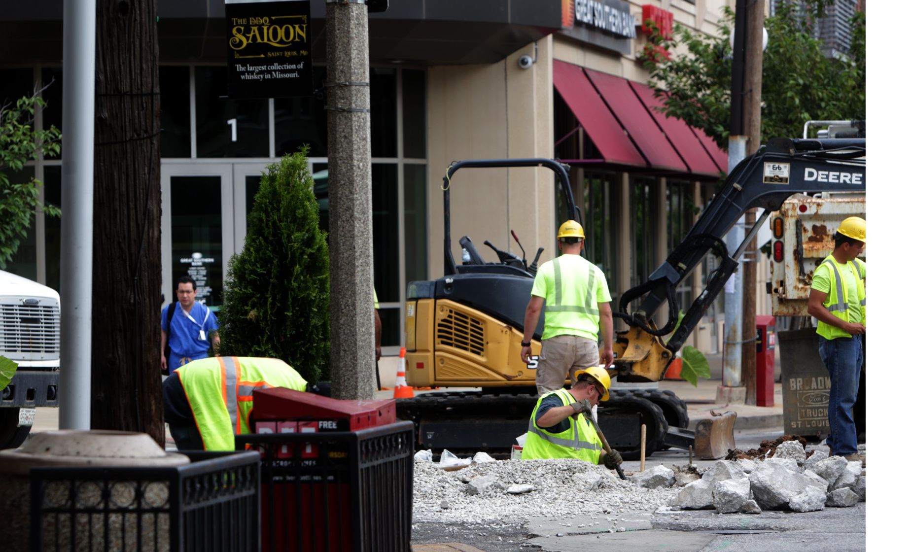 All Clear After Natural Gas Line Rupture In Central West End