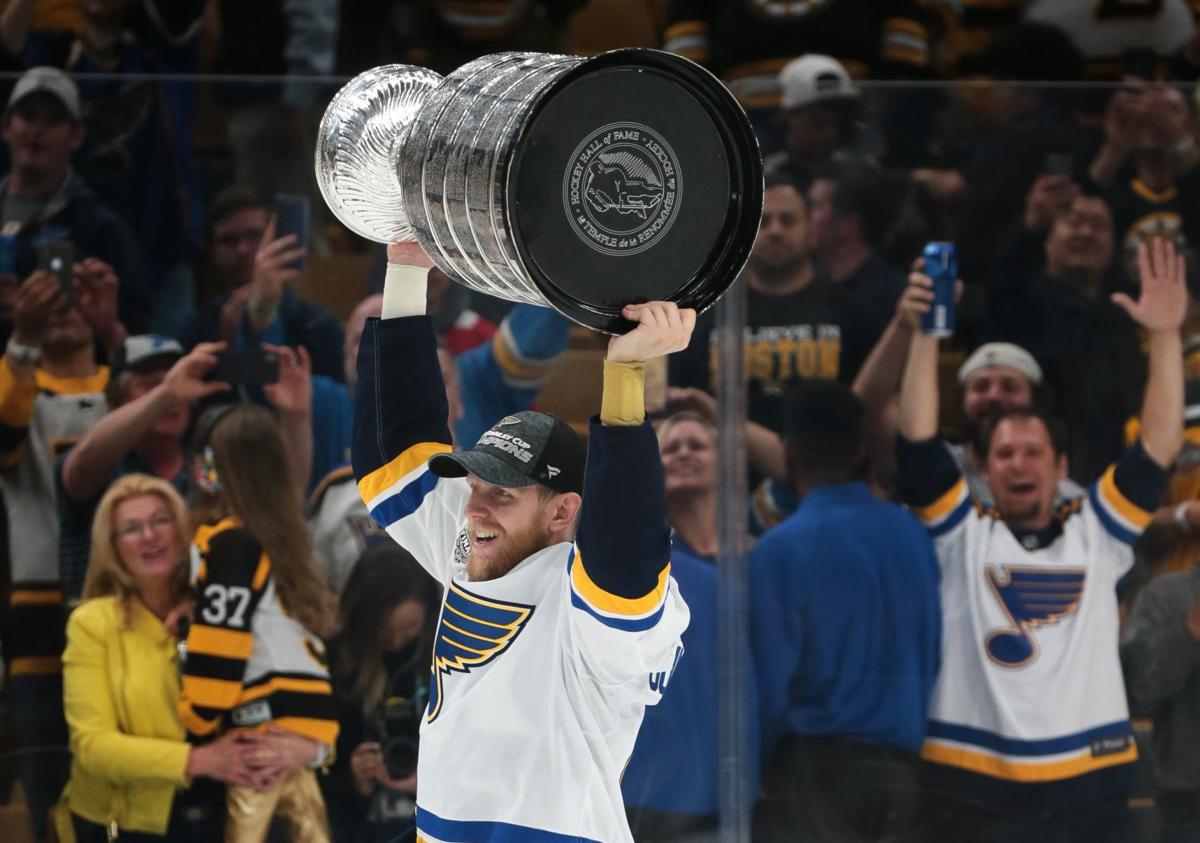 DVIDS - Images - St. Louis Blues Stanley Cup Meets U.S. Navy Blue