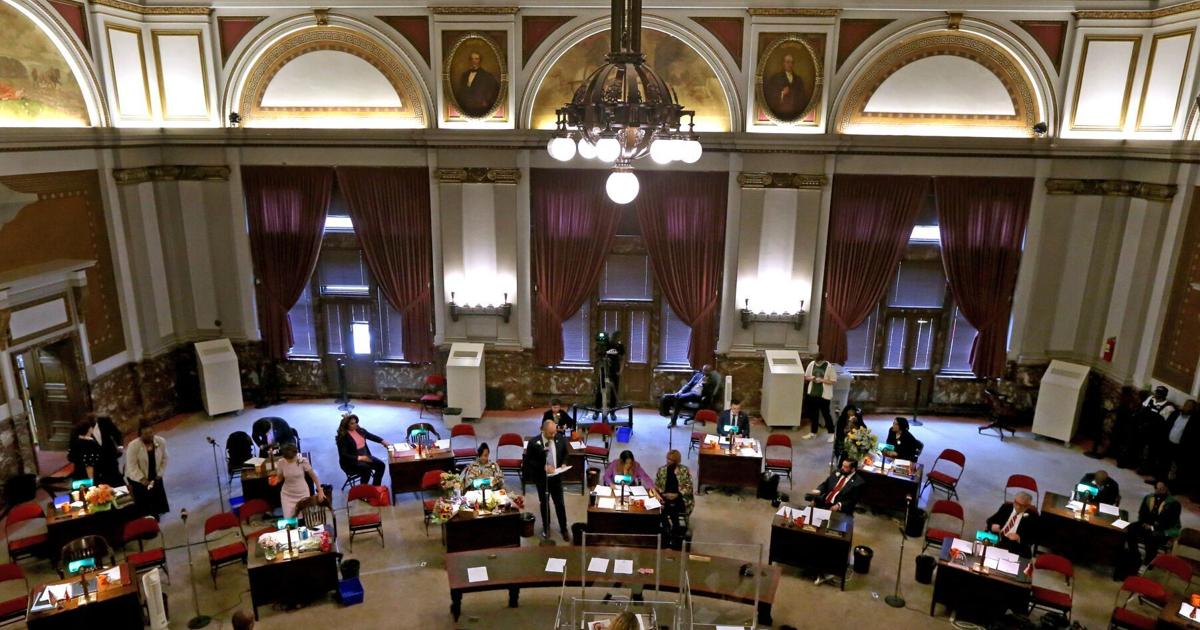 Tuesday’s aldermanic election pits Mayor Spencer vs. President Green
