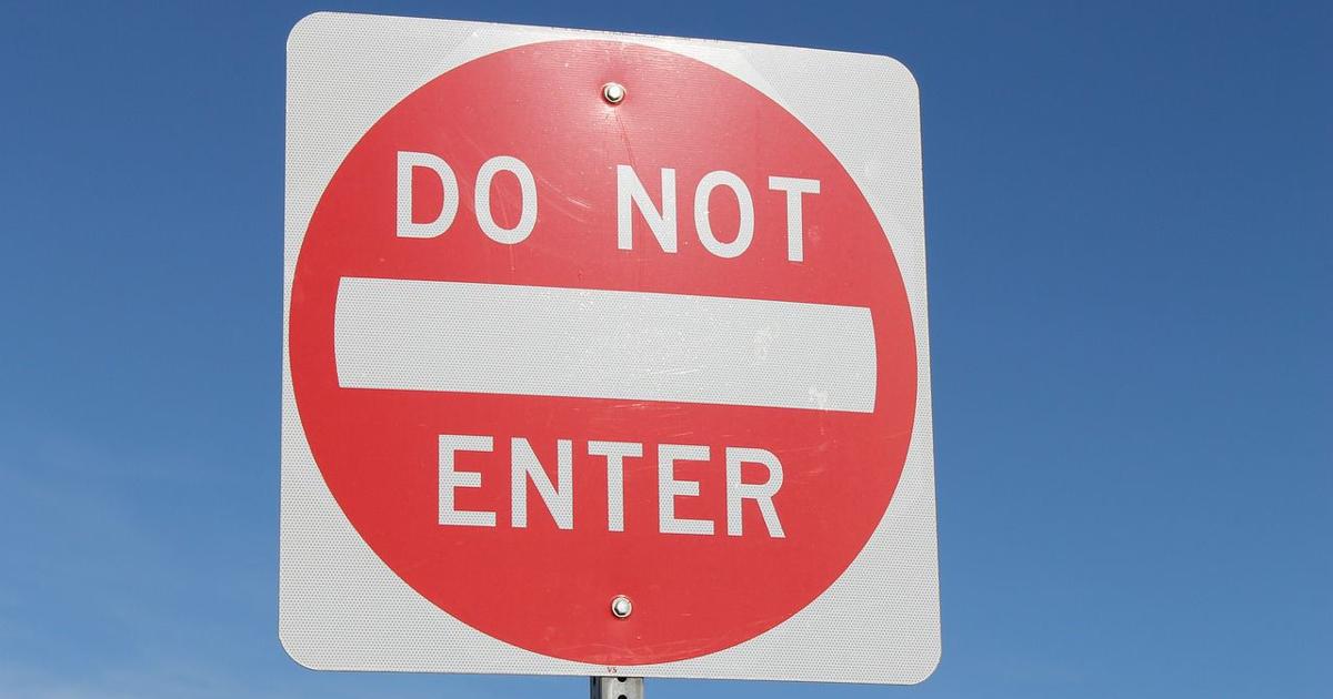Wayward Sign Wayward sign causes confusion