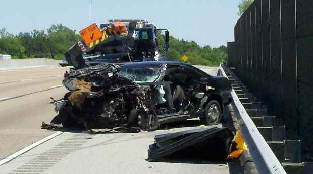 One IDOT worker dies, 3 hurt in crash on Interstate 64