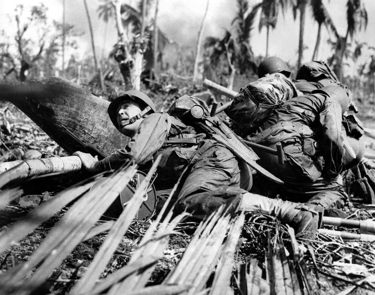 WWII U.S. INVASION LEYTE ISLAND