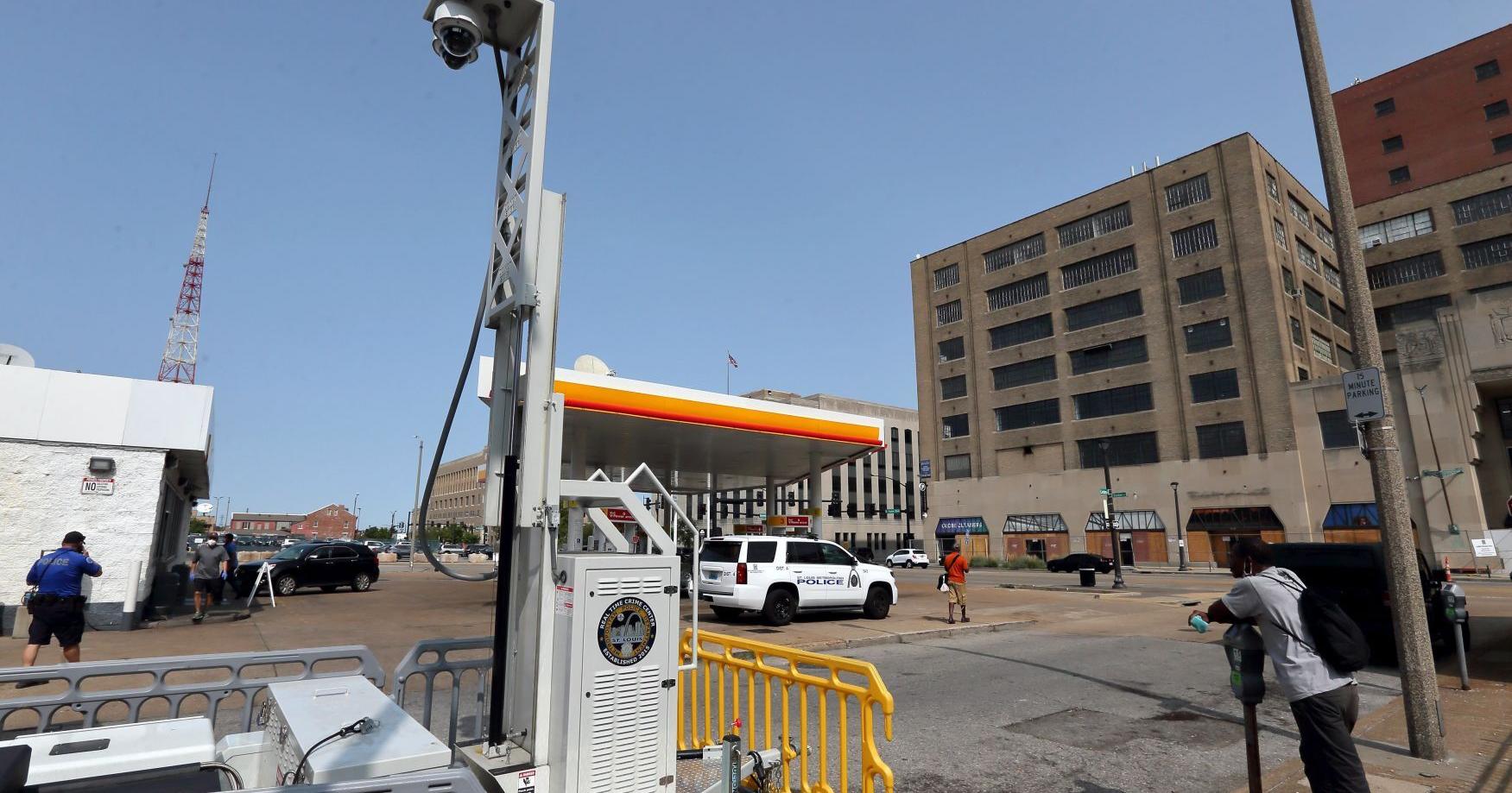 Despite St. Louis mayor's opposition, progressive groups backing police oversight bill - Vimarsana News