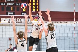 05/21/26 - Boys Volleyball - C2 Quart - Lafayette vs De Smet