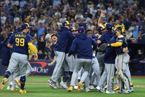 World Series champion Milwaukee Brewers finally the toast of baseball