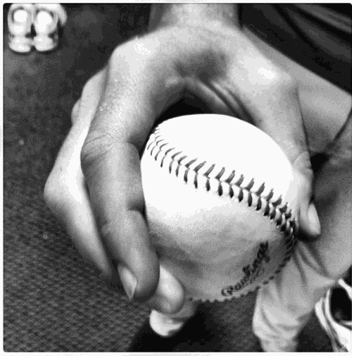 Adam Wainwright grip