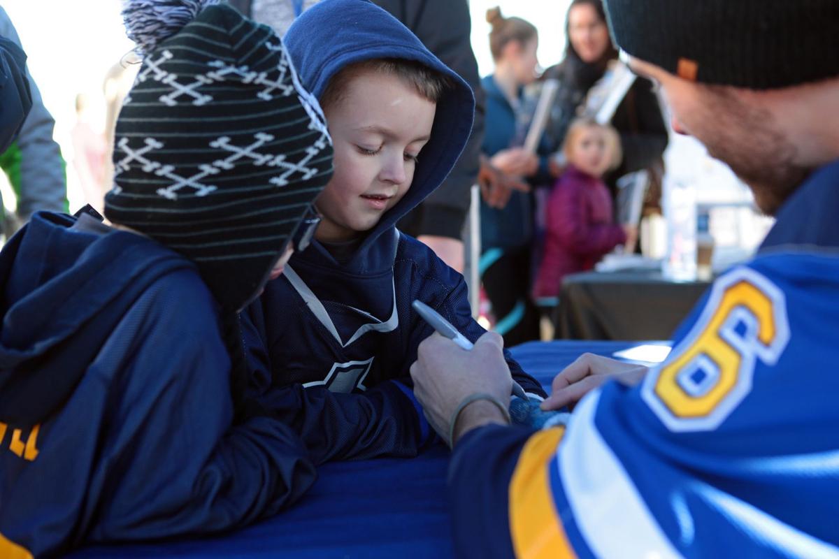 Your Guide To Having Fun Downtown At The Nhl Winter Classic Hot