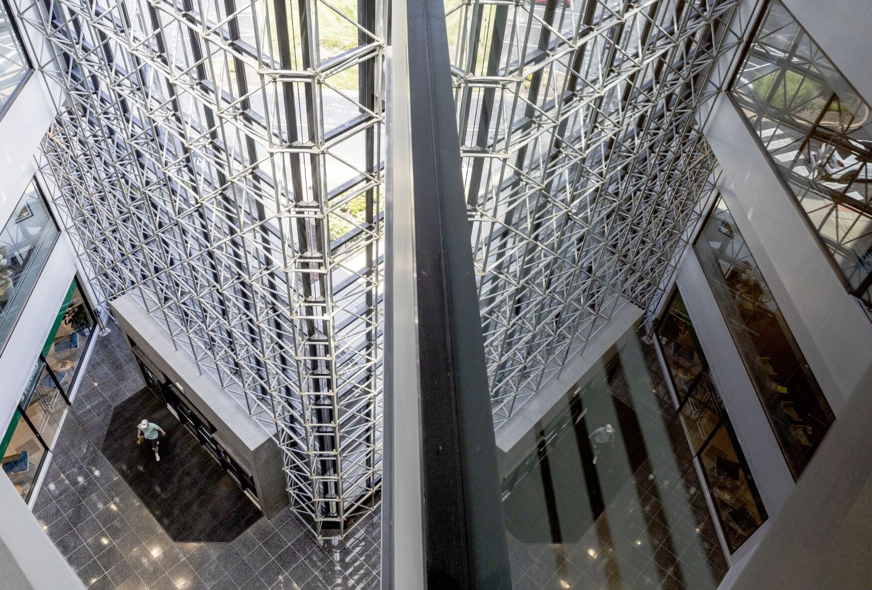 Upscale office buildings increase in popularity in the greater ӣƵ area