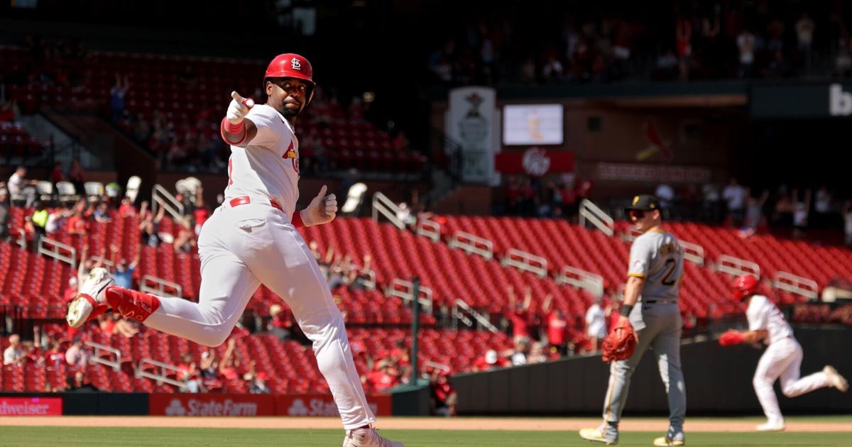 Photos: St. Louis Cardinals beat the Pittsburgh Pirates 4-1