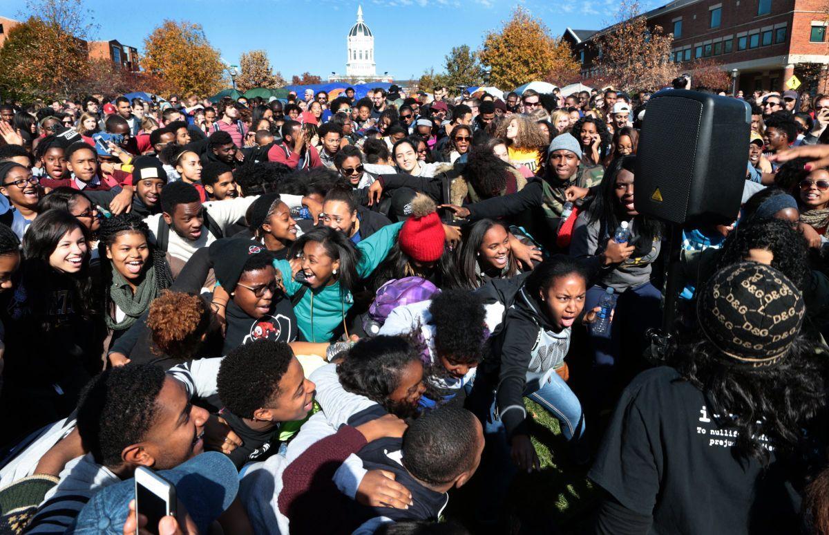 Mizzou chancellor forced out, just hours after resignation of UM president amid campus protests