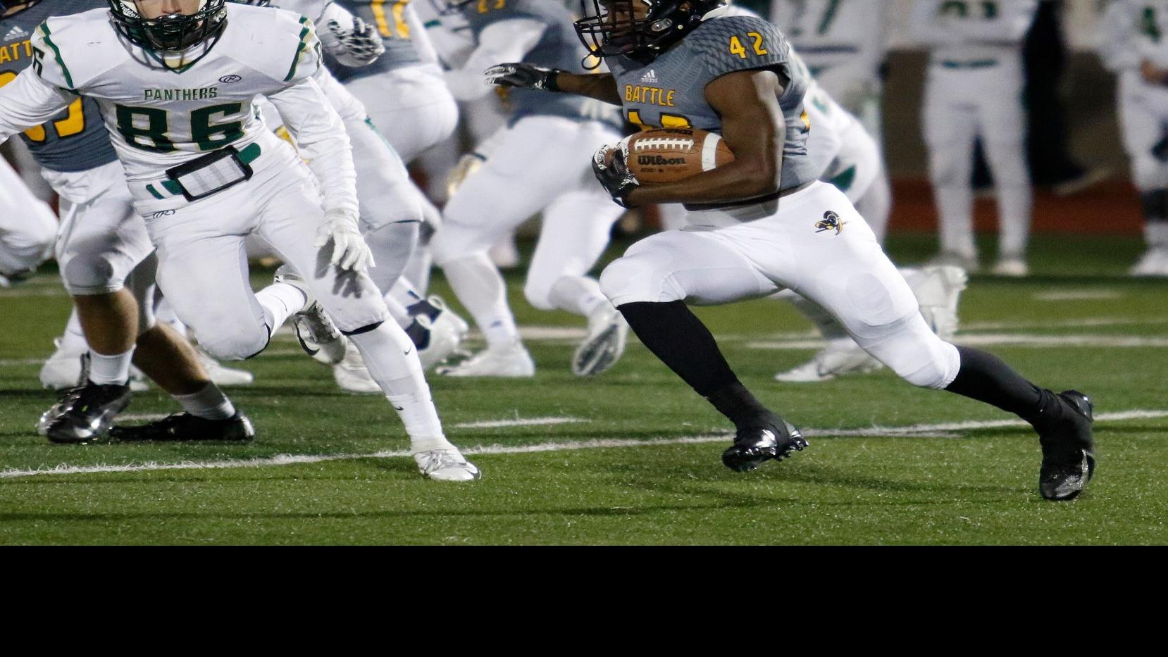 Roundup Battle Rolls Past Fort Zumwalt North In Opener High School Football Stltoday Com